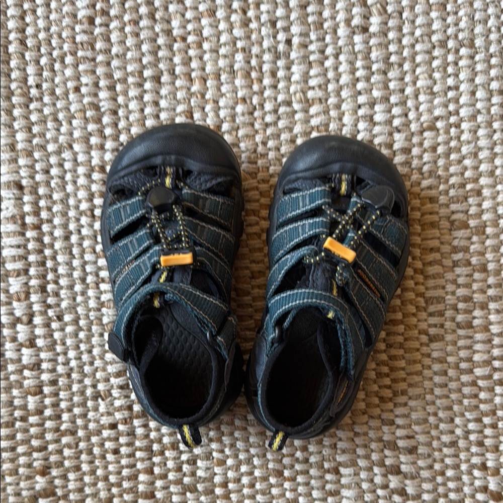 Toddler keen Outdoor Sandals 9